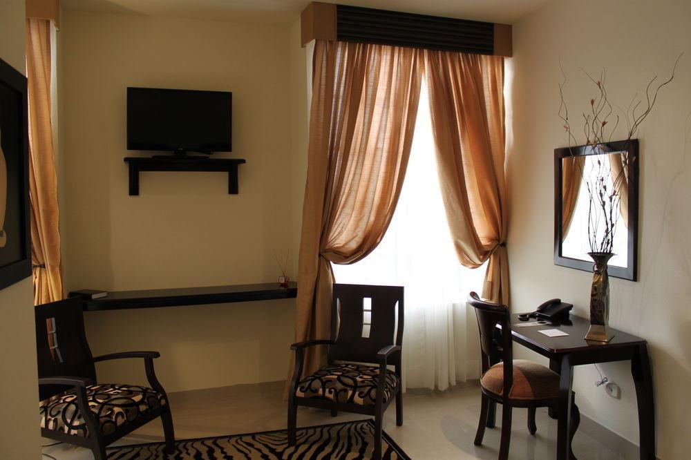 Victoria'S Park Hotel Armenia  Εξωτερικό φωτογραφία