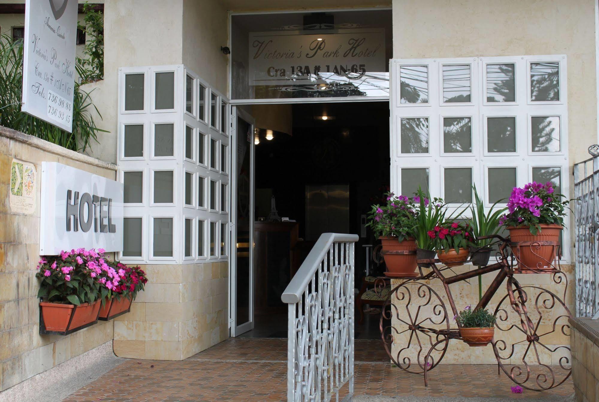 Victoria'S Park Hotel Armenia  Εξωτερικό φωτογραφία
