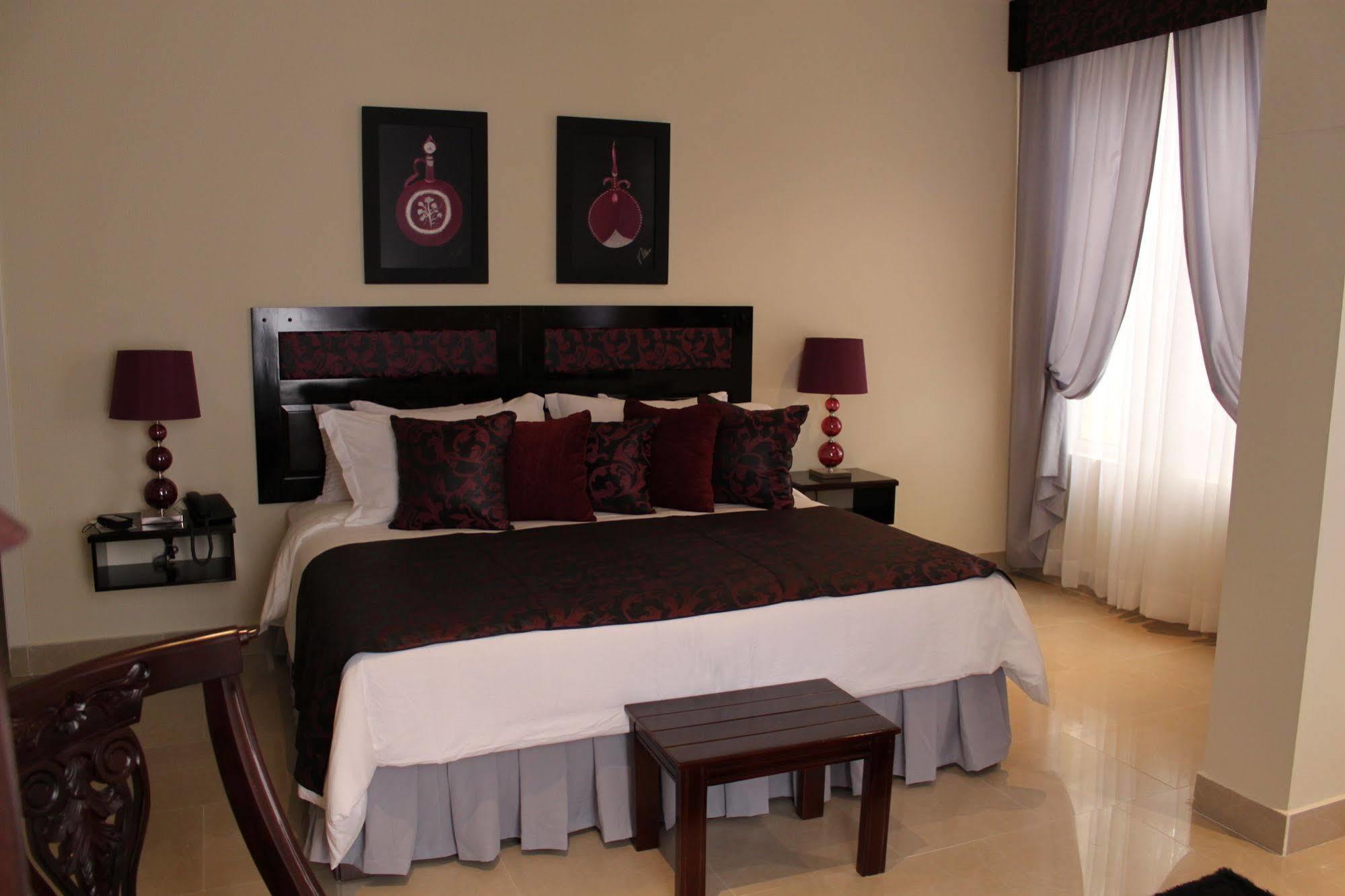 Victoria'S Park Hotel Armenia  Εξωτερικό φωτογραφία