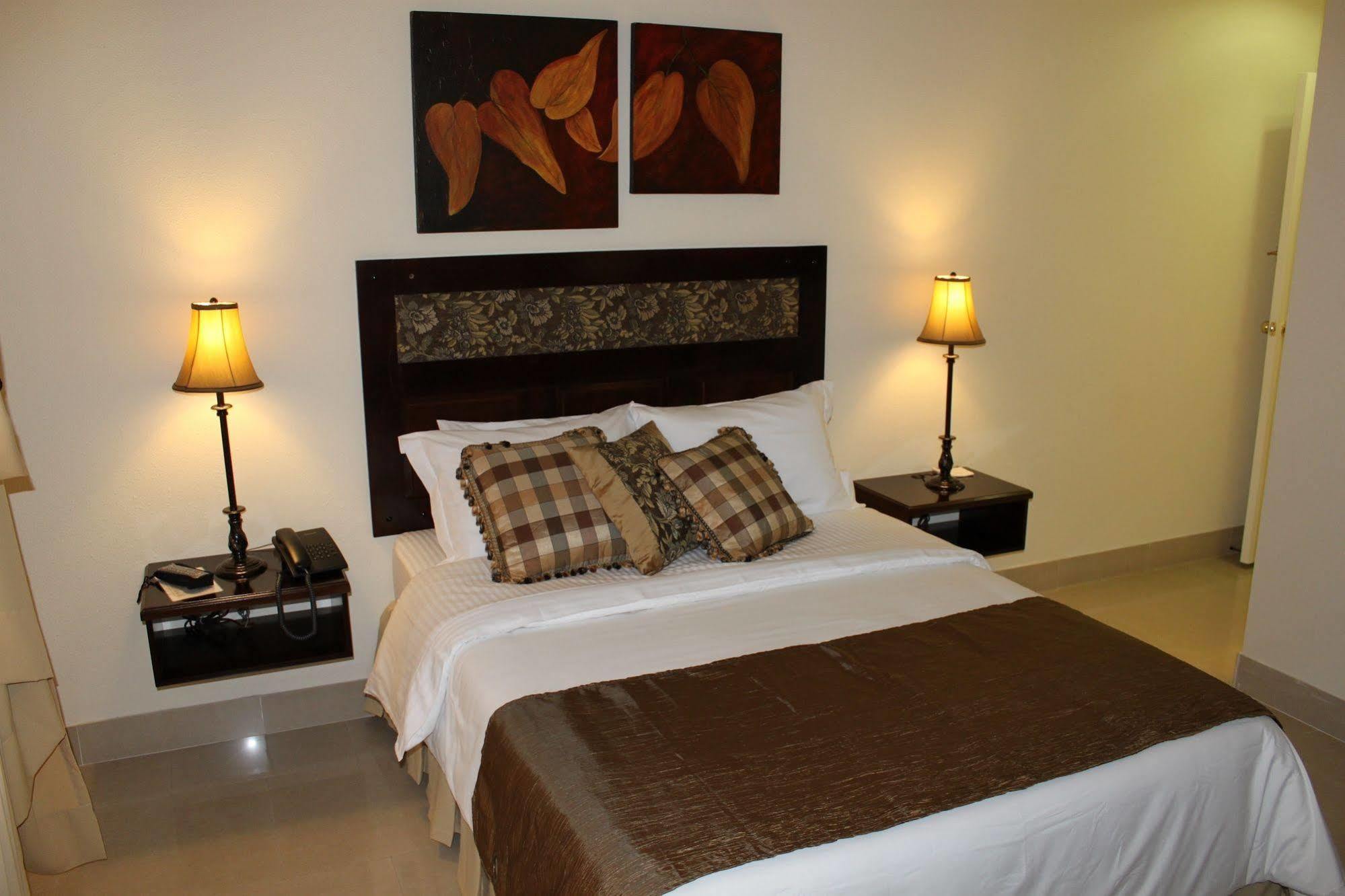 Victoria'S Park Hotel Armenia  Εξωτερικό φωτογραφία